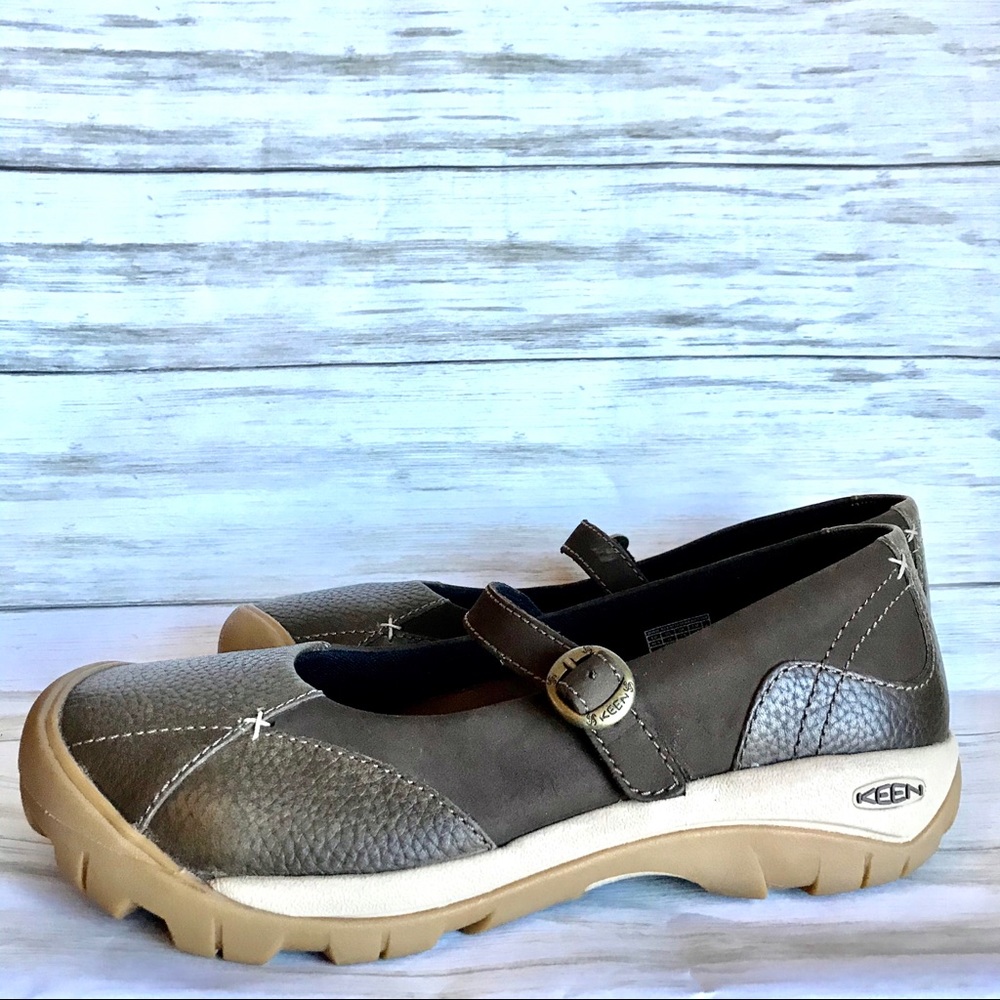Keen Toyah leather Mary Jane walking shoe brown